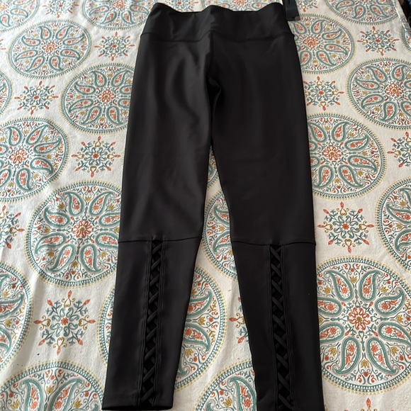 SOUL CYCLE PERFORMANCE LADIES BLACK LATTICE HIGH WAIST CROPPED LEGGINGS-S - Picture 11 of 12